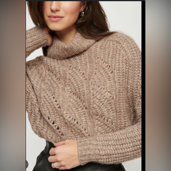 Open stitch turtle neck sweater - Picture 2 of 3